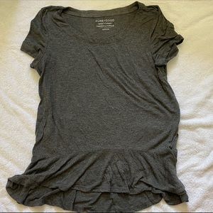 PURE + GOOD PLAIN BLACK TEE - women’s short sleeve